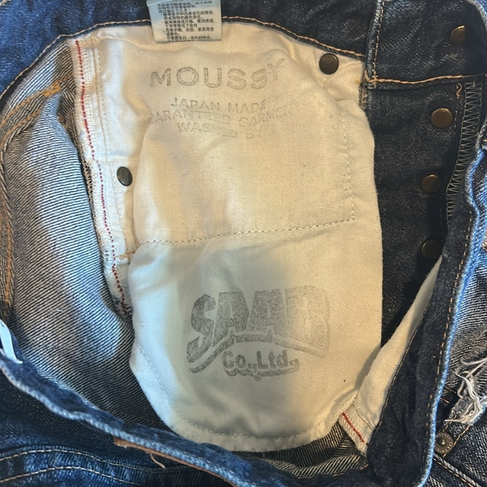Moussy Distressed Button Fly Jeans Size 25 - Picture 7 of 9
